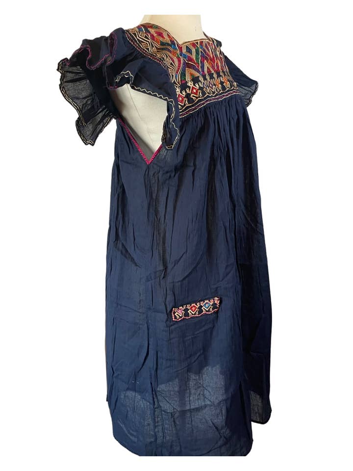 Pink and Silver - Vente Robe – femme - Robe à empiècement brodé mexicain
(Plusieurs couleurs disponibles)10