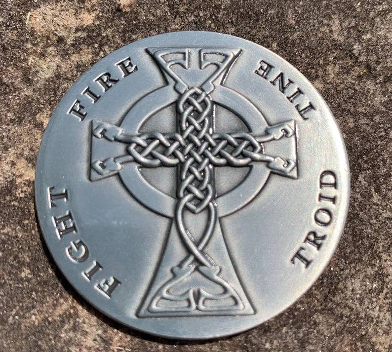 Black Helmet - Wholesale Keepsake Coin/Token - Braithre Challenge Coin - Brotherhood Before All Irish Challenge Coin2