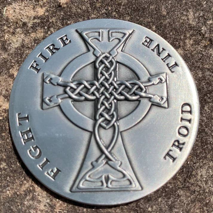 Black Helmet - Wholesale Keepsake Coin/Token - Braithre Challenge Coin - Brotherhood Before All Irish Challenge Coin2