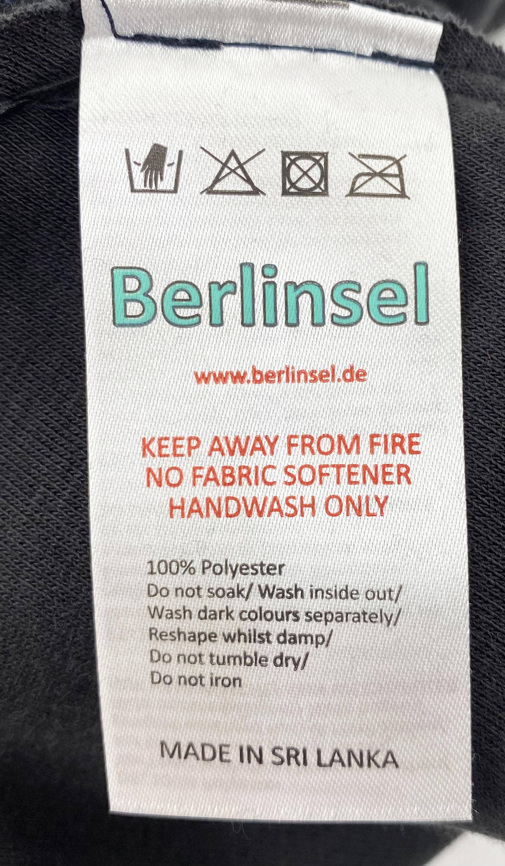 Salzmann Restwaren GmbH - Wholesale Spa Headband - Polar fleece neck pillow with zipper5