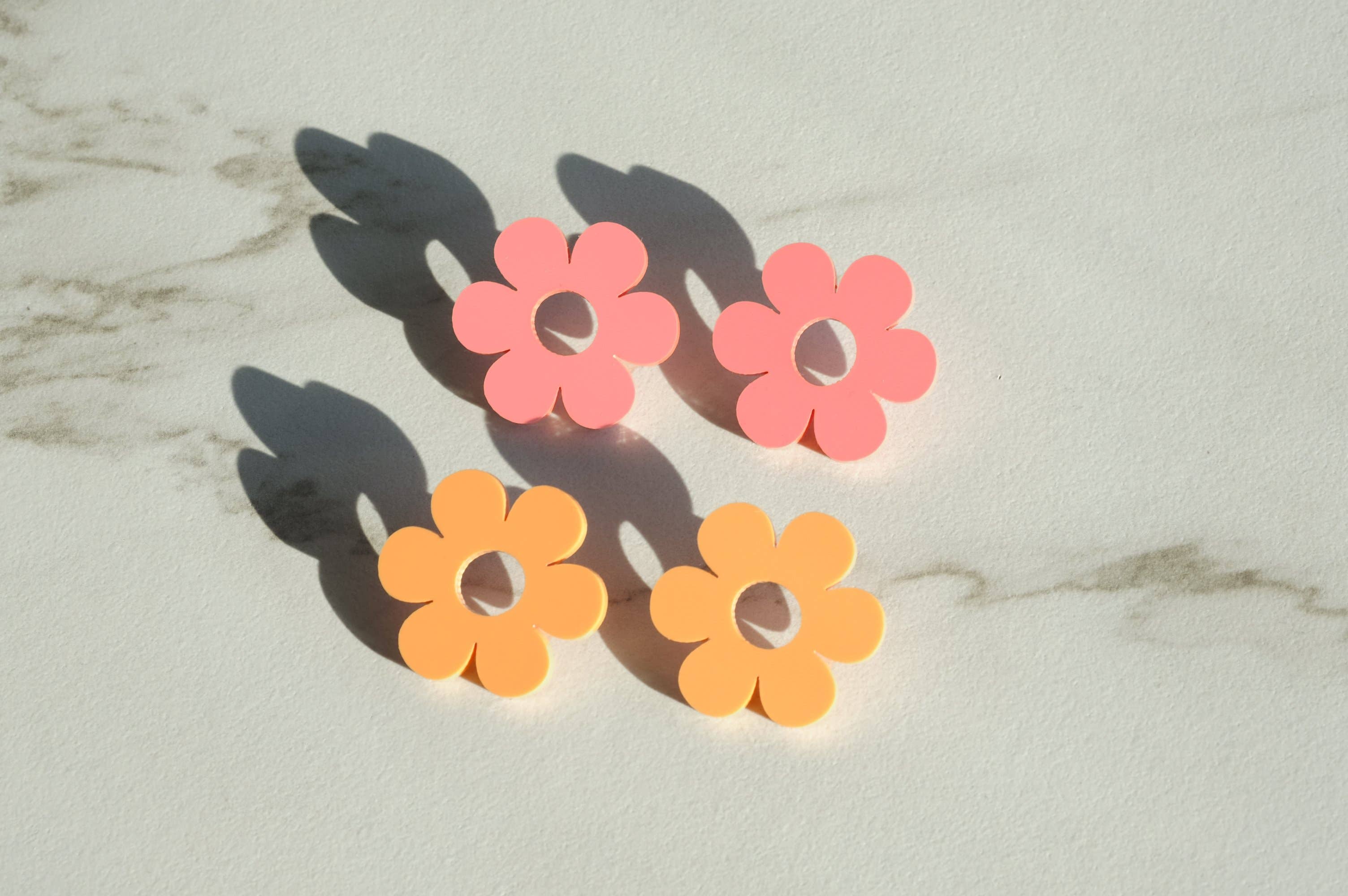 Sleepy Mountain - Wholesale Stud/Post Earrings - Daisy Earrings - Pastel Raspberry Acrylic Statement Studs2