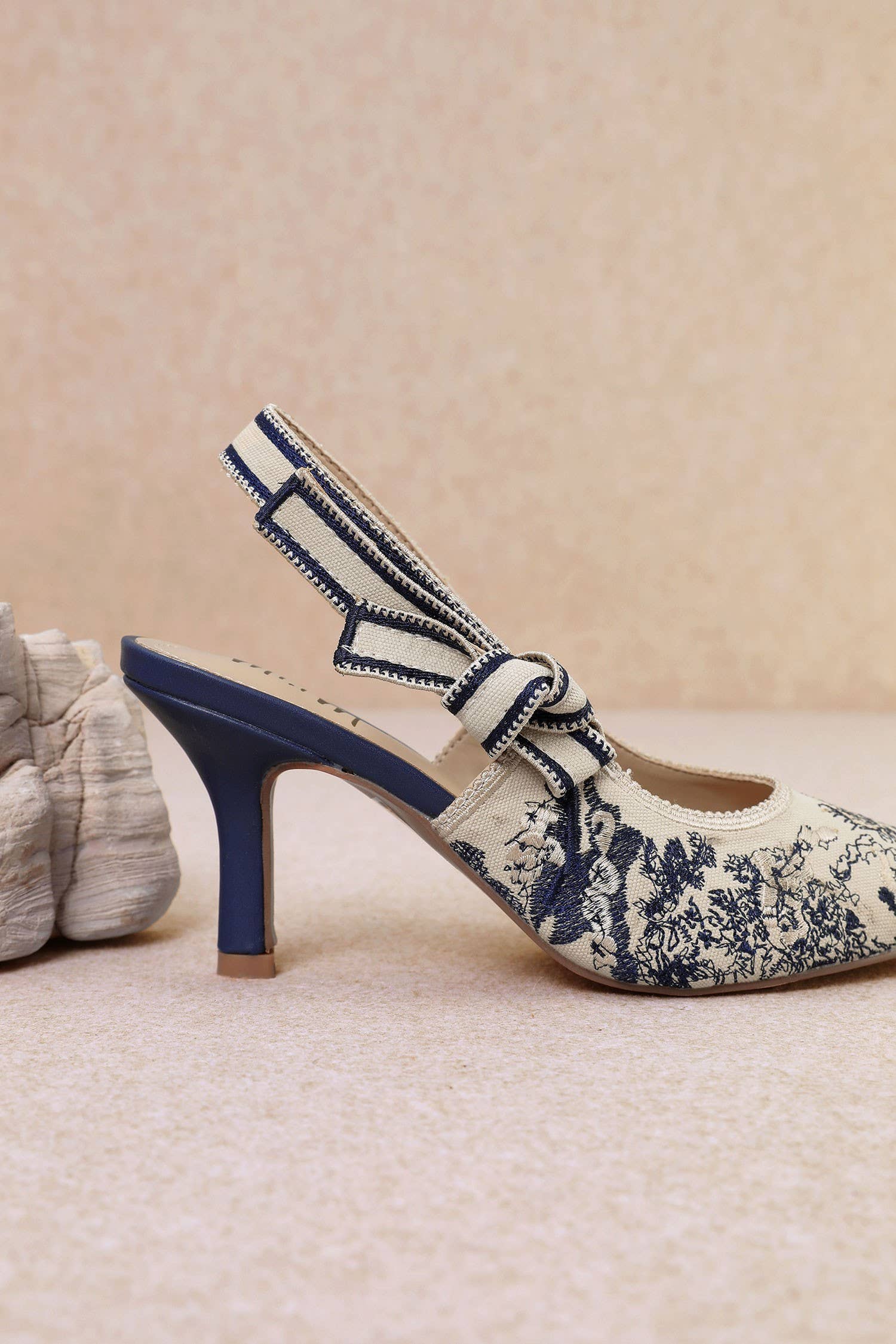 Miracle Miles (Mi.iM) - Wholesale Low Heels - Women's - SOLANA2