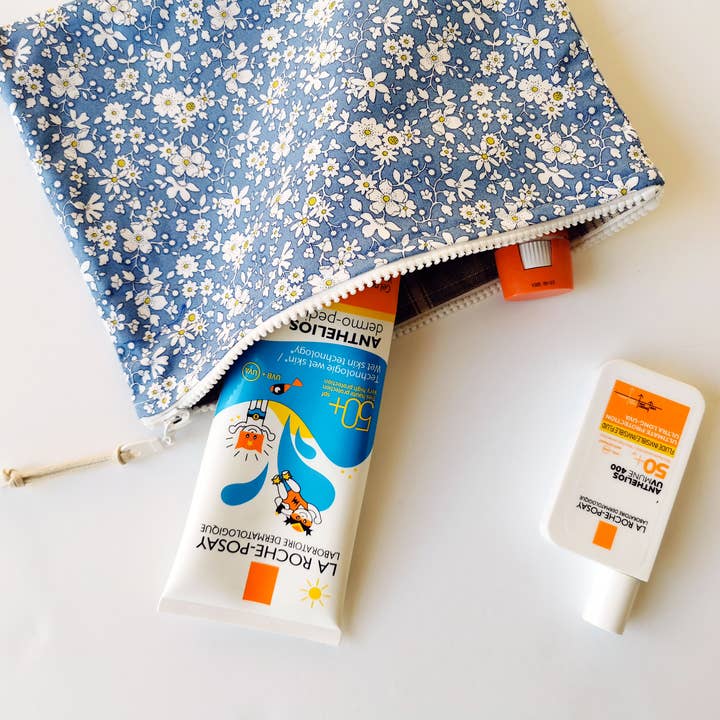 Homesite - Wholesale Pouch - Women's - Liberty Of London Zipper Pouch, Seven Colors and Two Sizes11