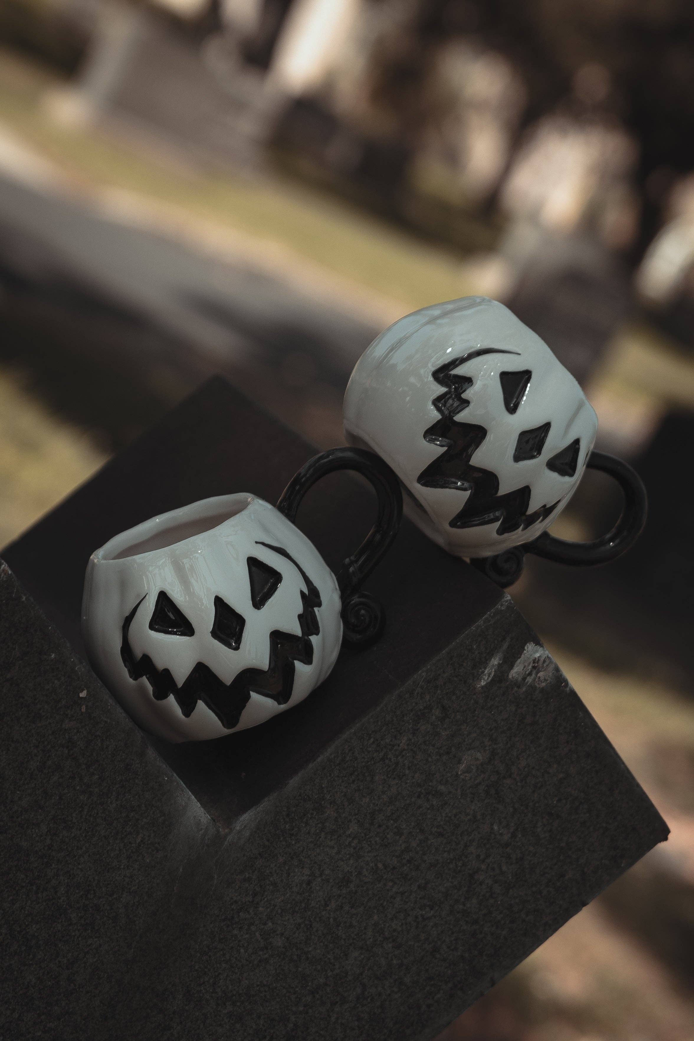 Lively Ghosts - Wholesale Coffee Mug - White Pumpkin | Haunted Hallows Mug7