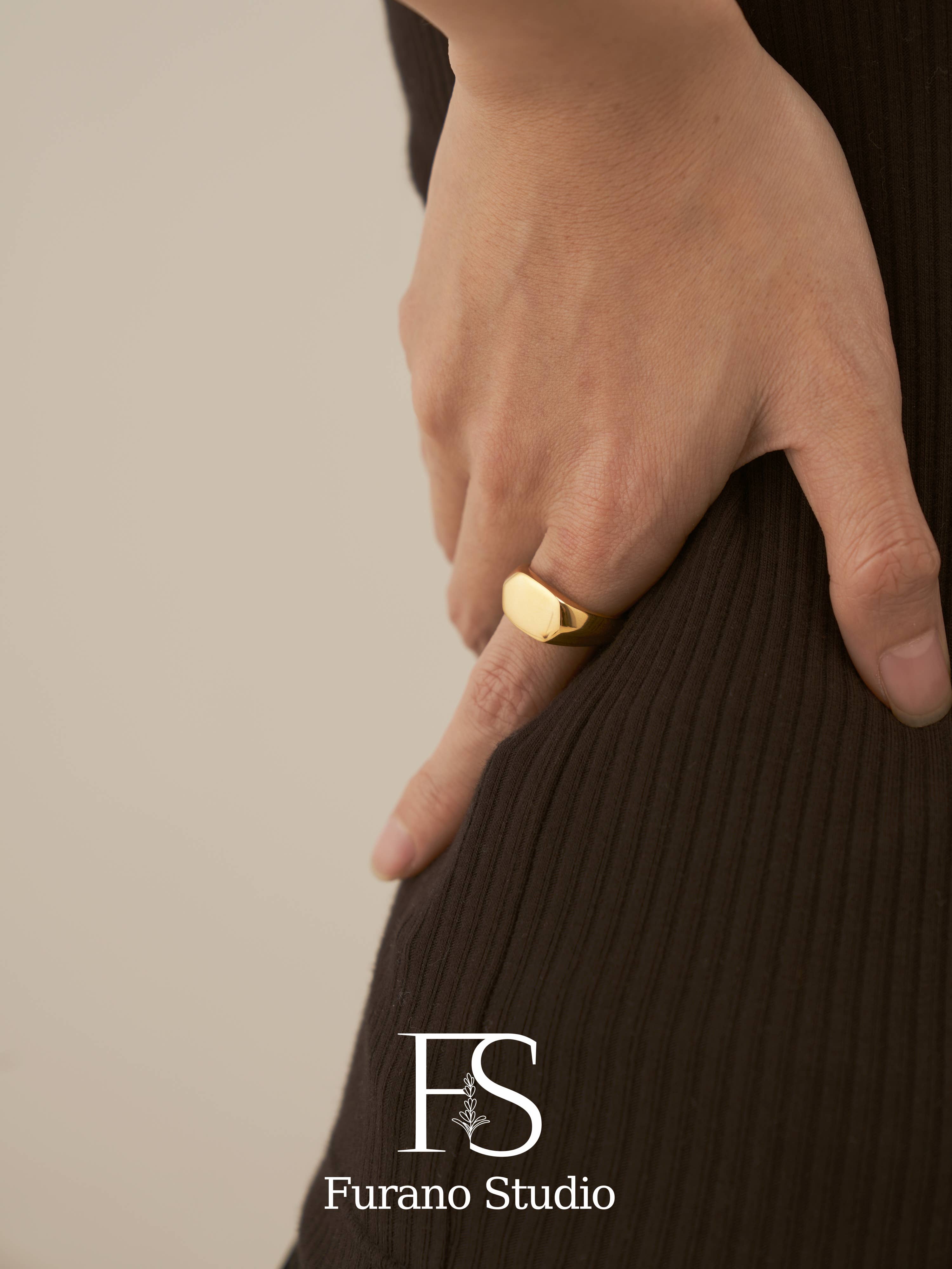 Furano Studio - Wholesale Signet Ring - 18K Gold Hexagon ring, Gold Black Signet ring3