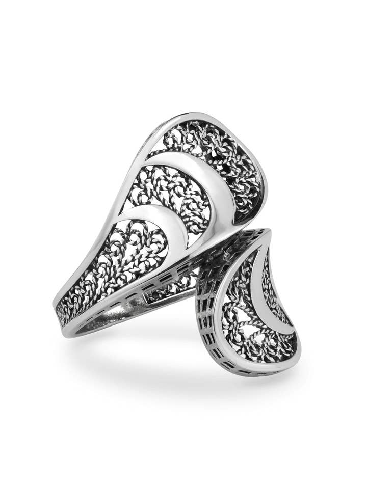 Art Women Wrapped Bypass Silver Ring for wholesale by Filigranist Jewelry
