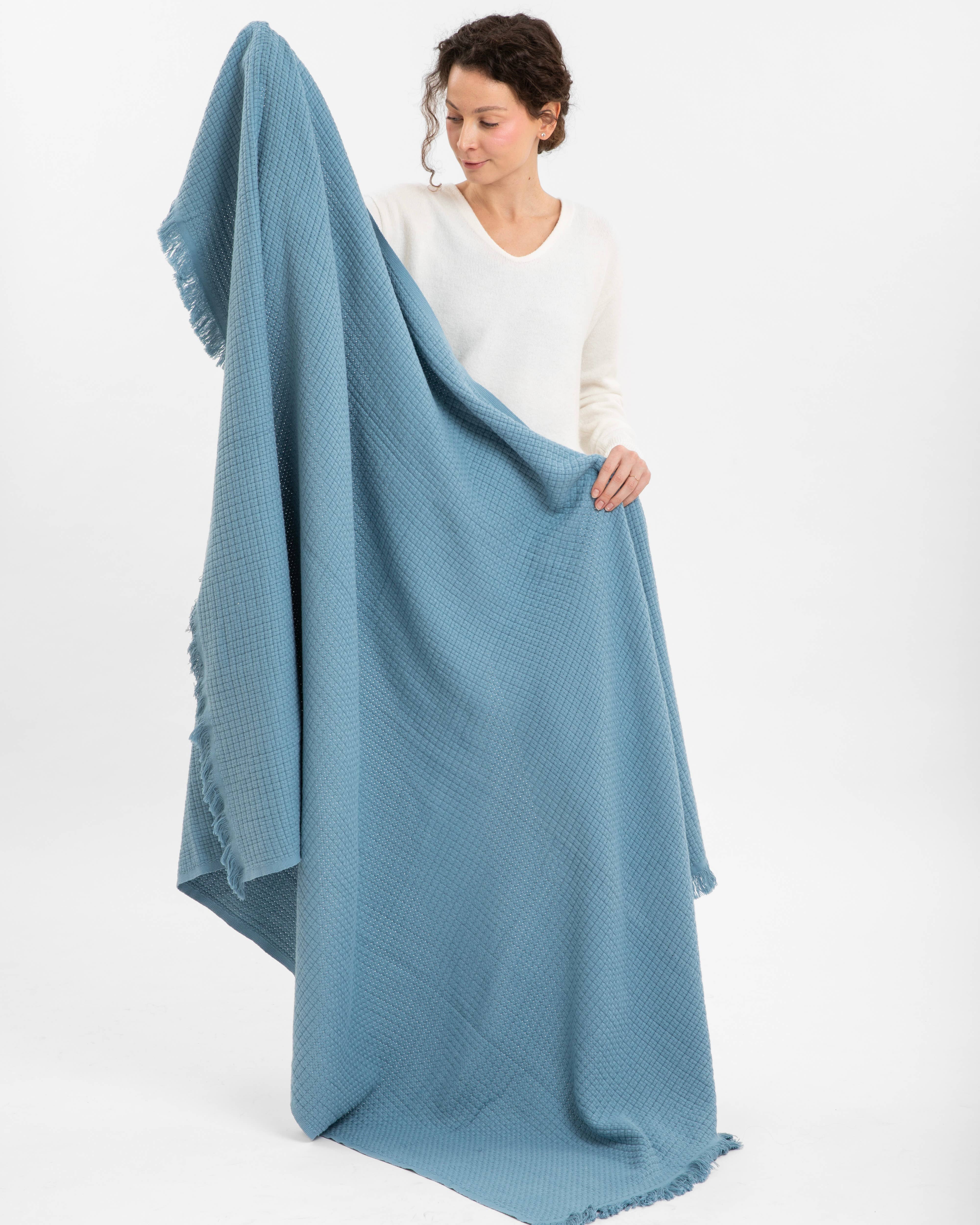 Woven Stories - Wholesale Throw Blanket - Cotton Linen Blend Basketweave Throw Blanket3