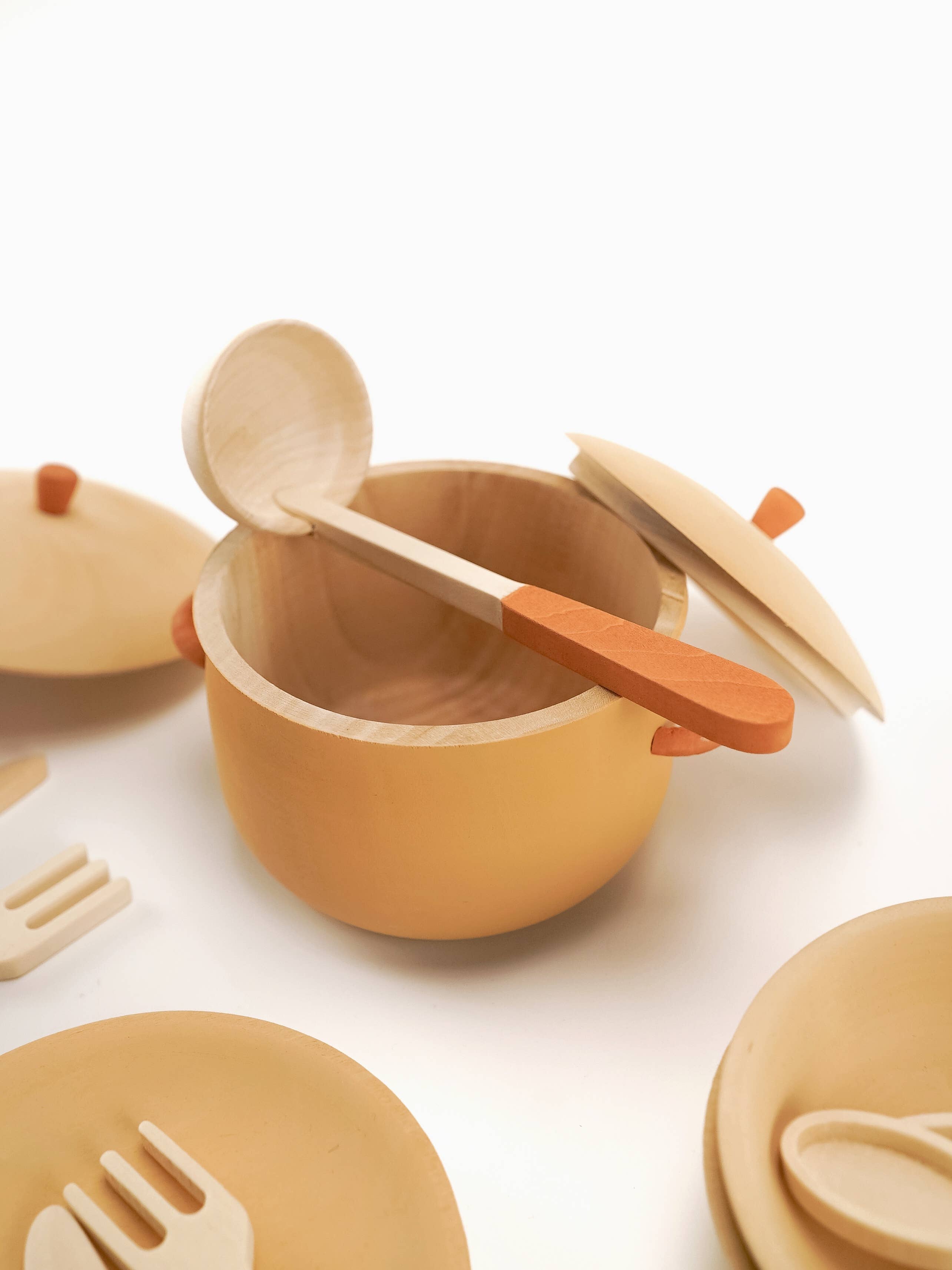 SABO concept – wholesale Leksaksmatningsset - Barn – Servisset för barnkök i citrusfärger3