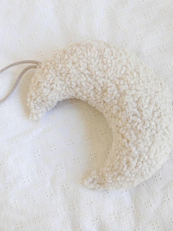 Wall decoration – Teddy Moon – cream - 2 colors for wholesale by Babyly