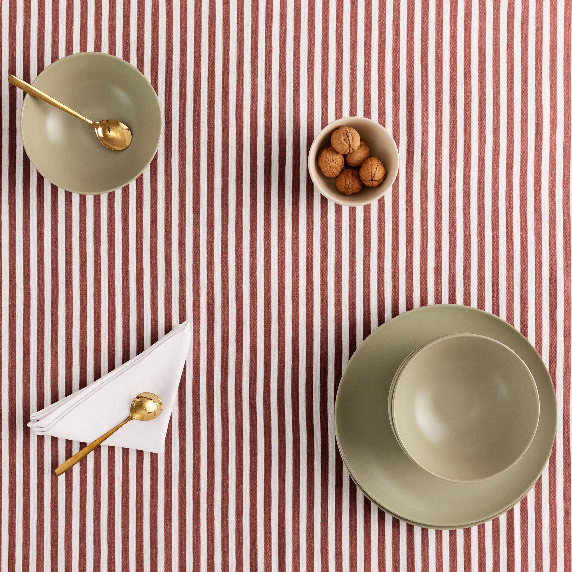 GAMUSI - Vente Nappes - Nappe anti-taches coton toucher tissu rayures ARENZA32