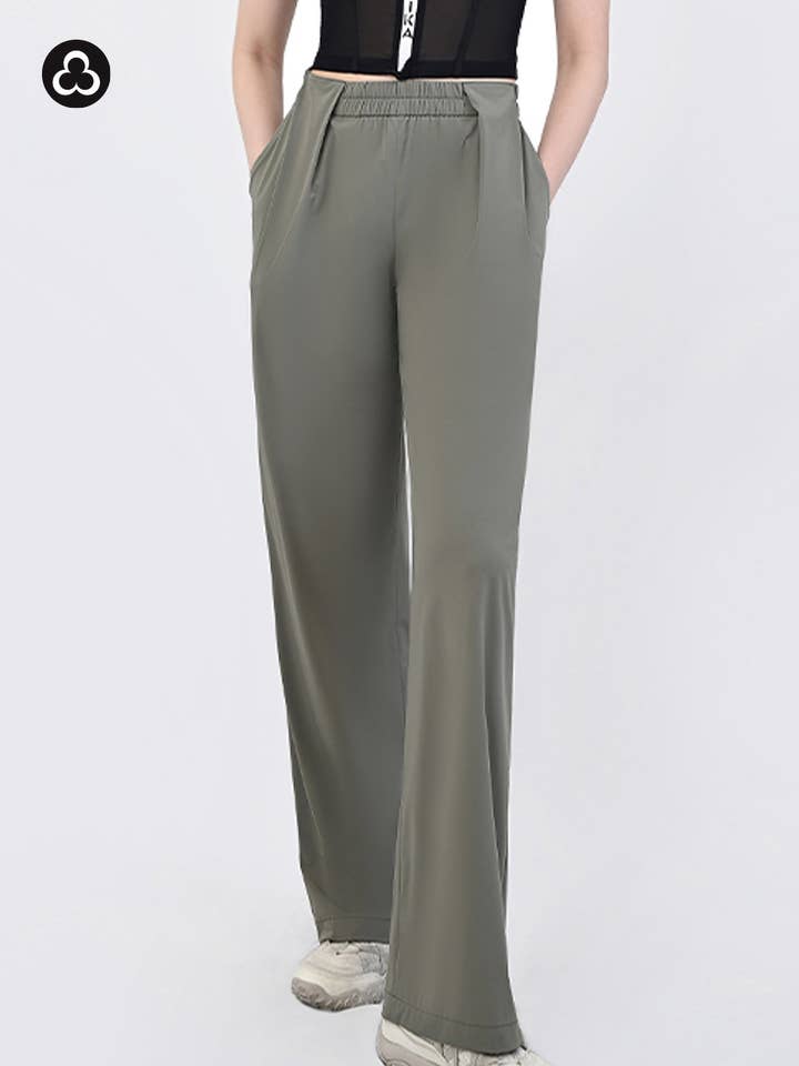 Pantalon nœud papillon pour la vente par Titika Active