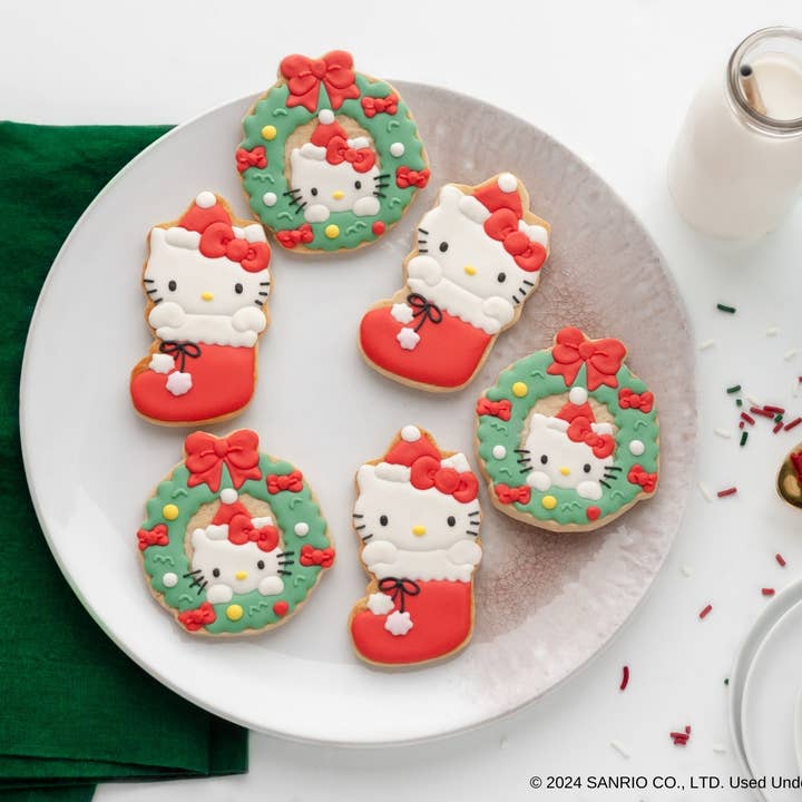 Handstand Kitchen - Wholesale Cookie Cutter - Hello Kitty® Holiday Cookie Stamp and Frosting Set - 27pc3