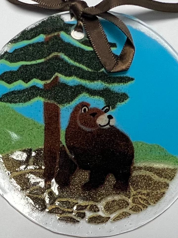 Attrape-soleil/ornement en forme d'ours pour la vente par Folio Art Glass