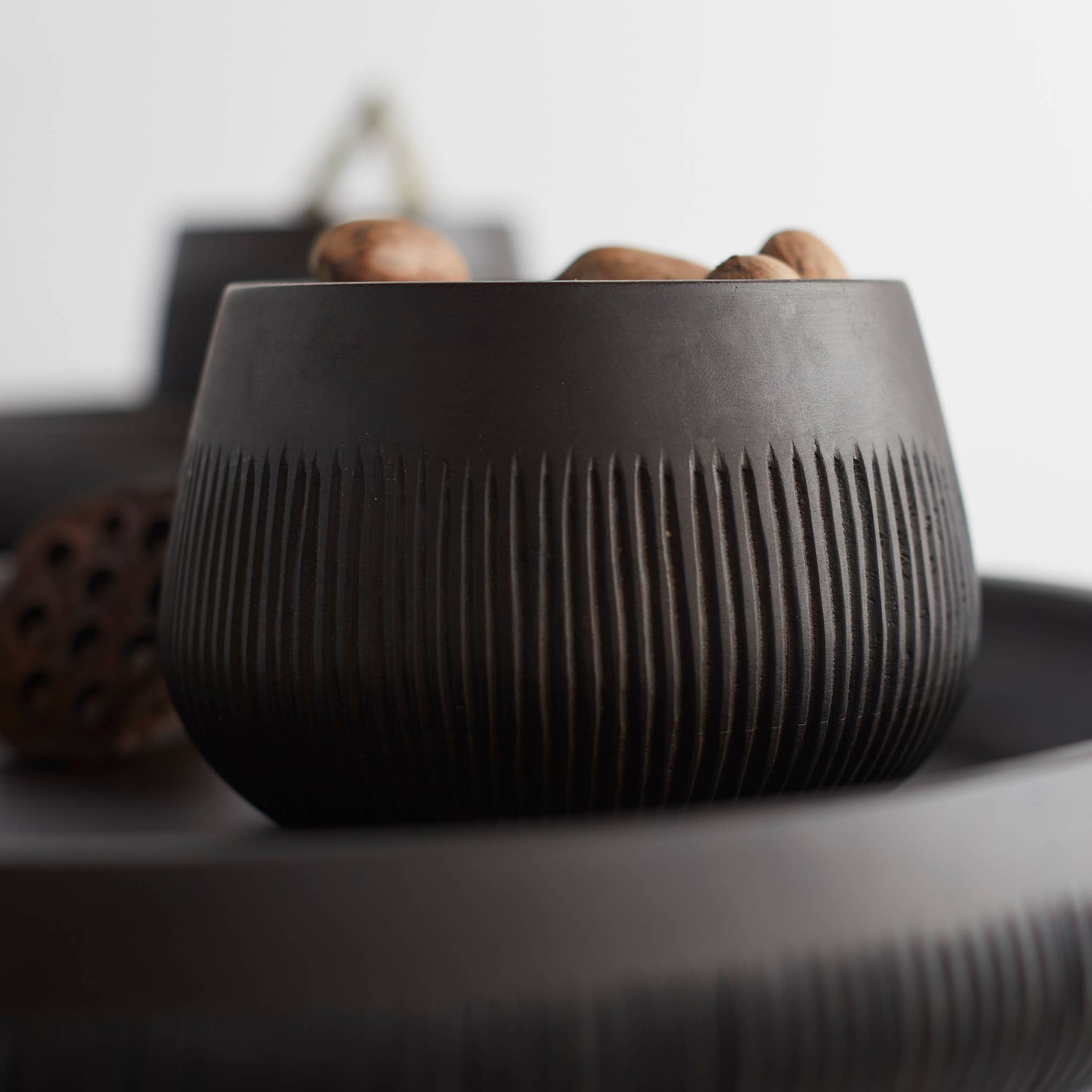 The Collective - Wholesale Bowl - Chiseled Leila Bowl2
