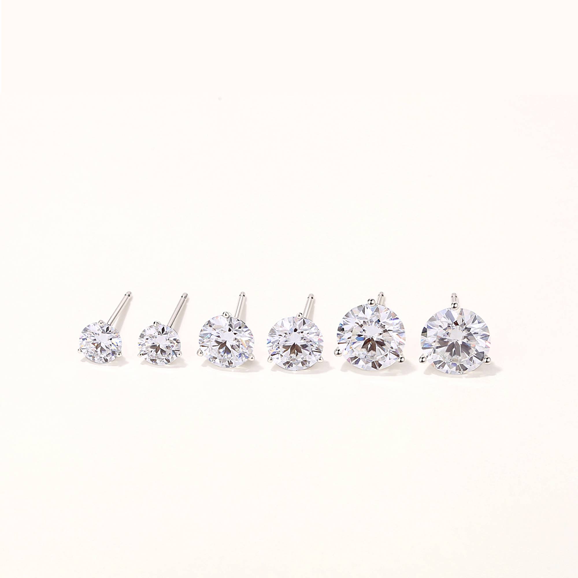 Lavishe Jewelry - Vente Clous d'oreille - Clous d'oreilles à tige en or massif 14 carats certifiés GRA en moissanite10