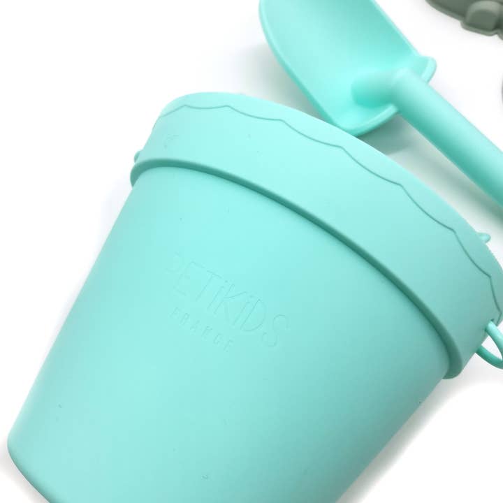PETIKIDS - Wholesale Beach/Pool Toy - Kids & Baby - Silicone beach toys (bucket, shovel, and 4 accessories)8