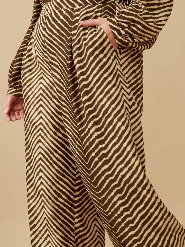 Mocha Womens Animal Print Pleated Detail Wide Leg Pants for wholesale on Faire6