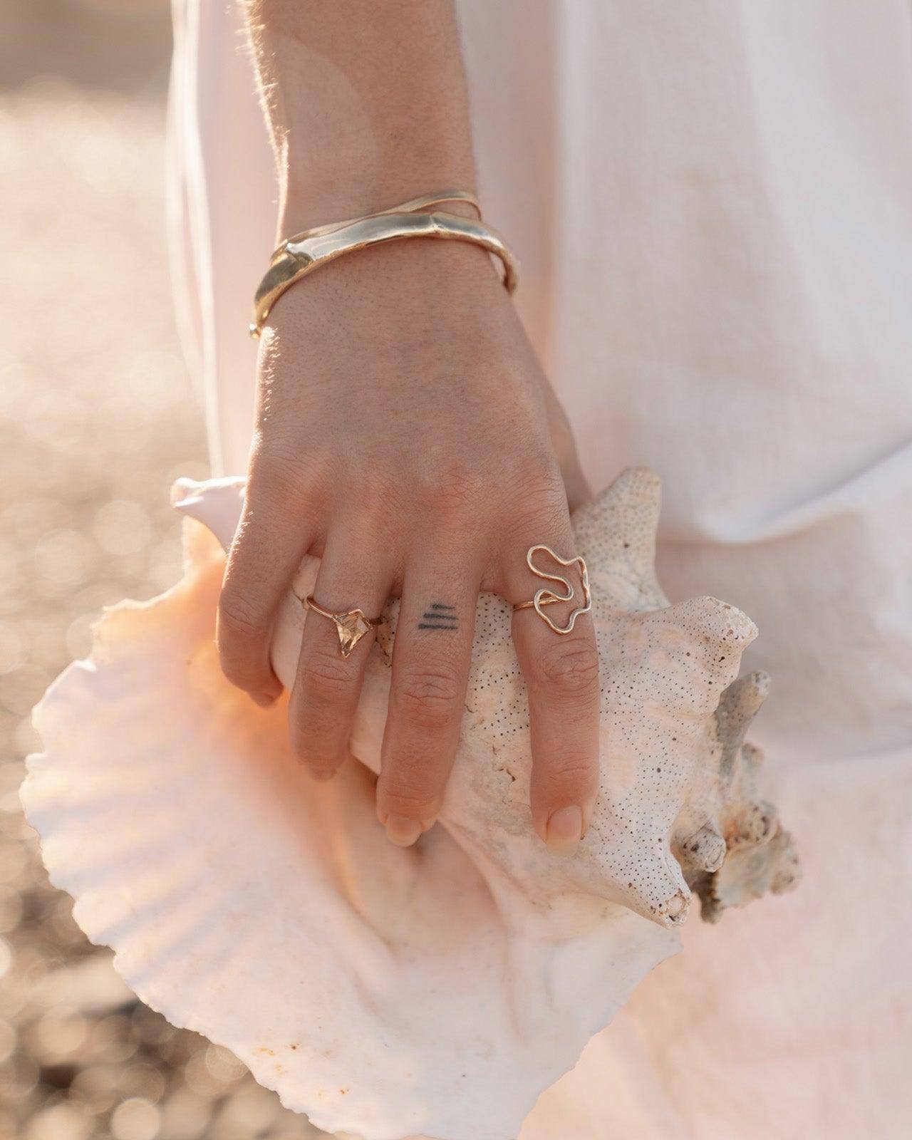 Dea Dia - Wholesale Bangle Bracelet - Drip Bangle4