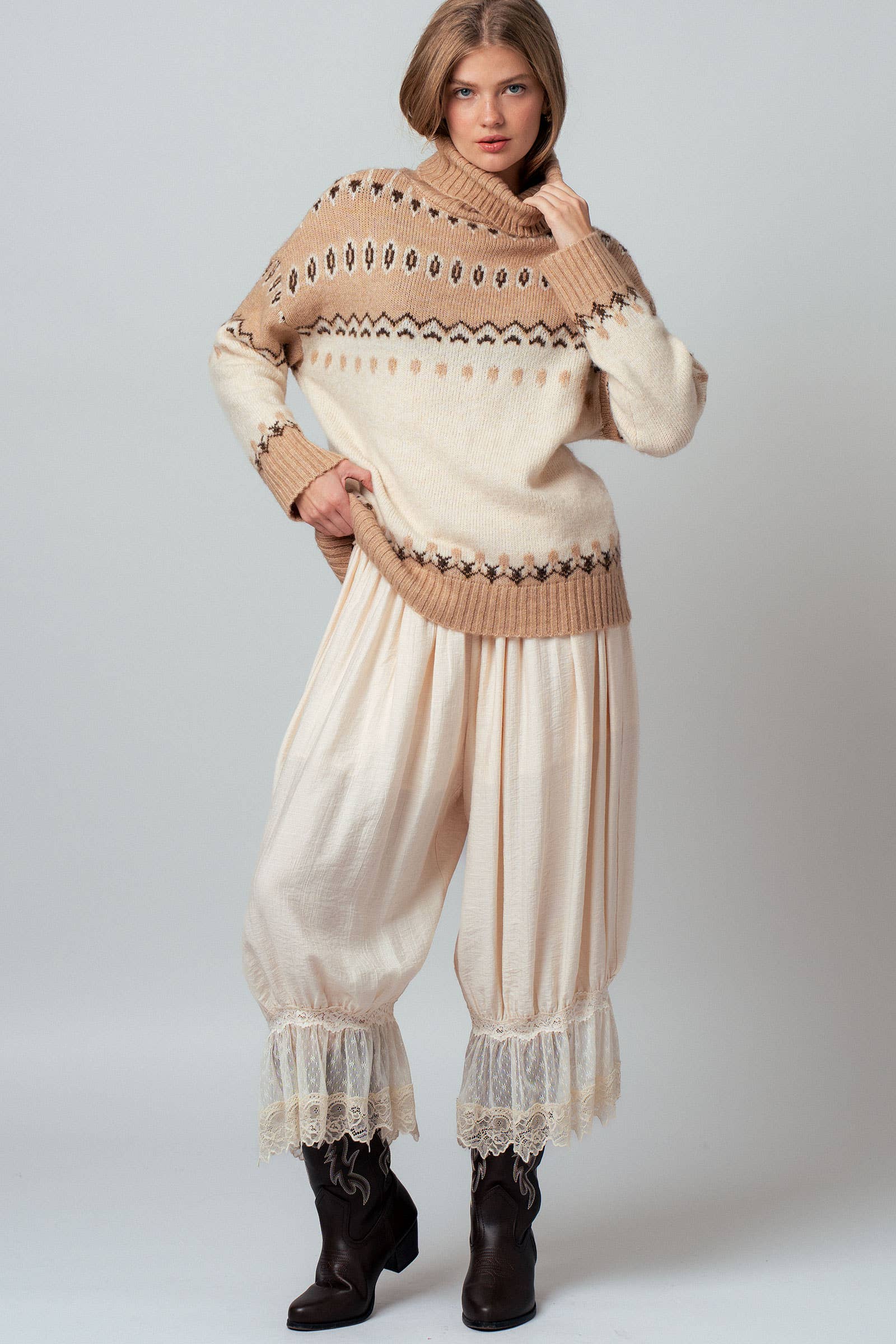 Urban Daizy - Wholesale Knit Sweater - Women's - Relaxed Fit Fair Isle Turtleneck Sweater11