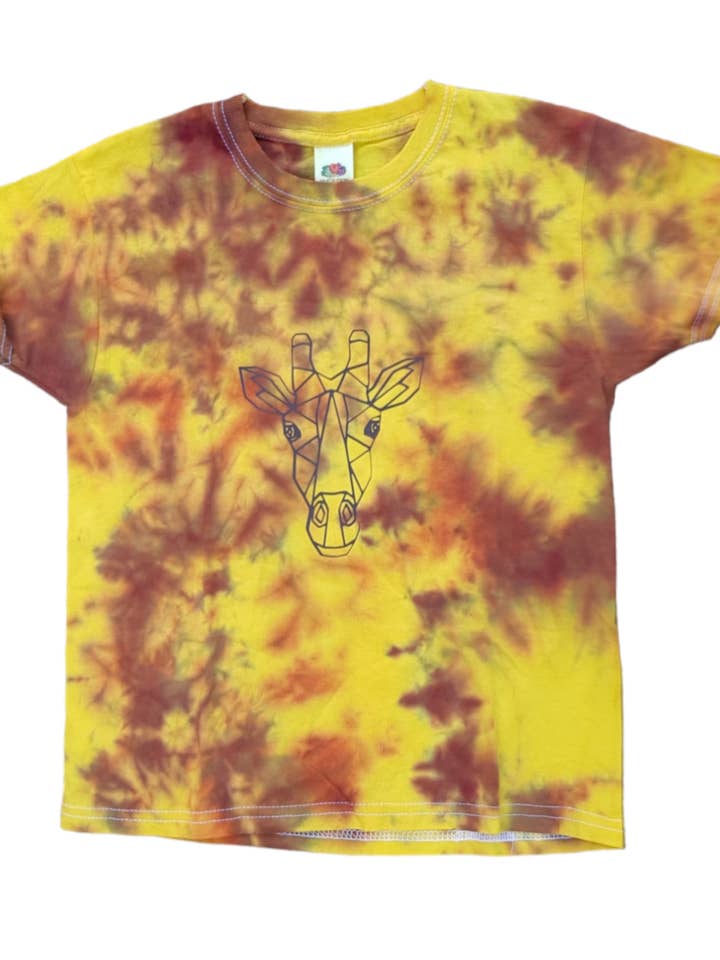 T-shirt teinté à la main avec visage de girafe géométrique - T-shirt safari coloré pour la vente par VeEco Gifts