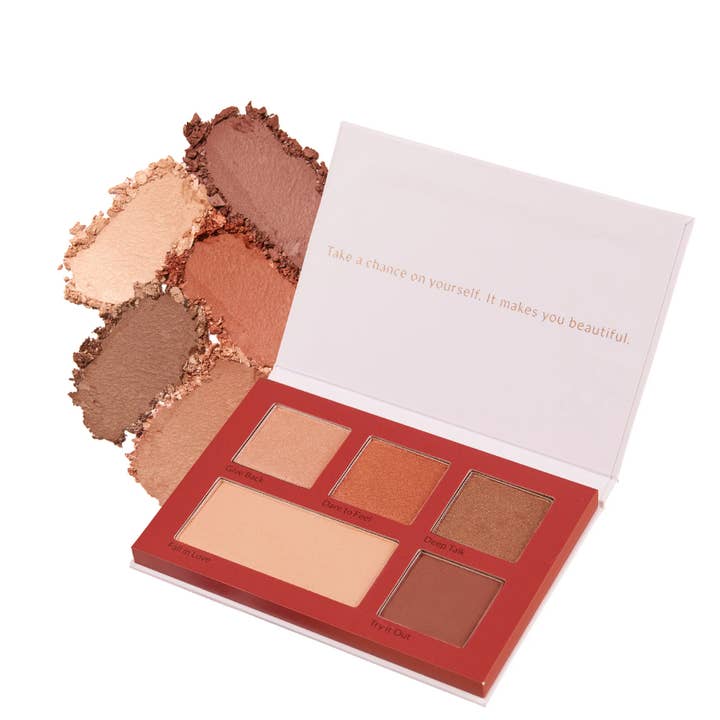 Kia-Charlotta - Wholesale Eyeshadow - Experiencing Life Vegan Eyeshadow2