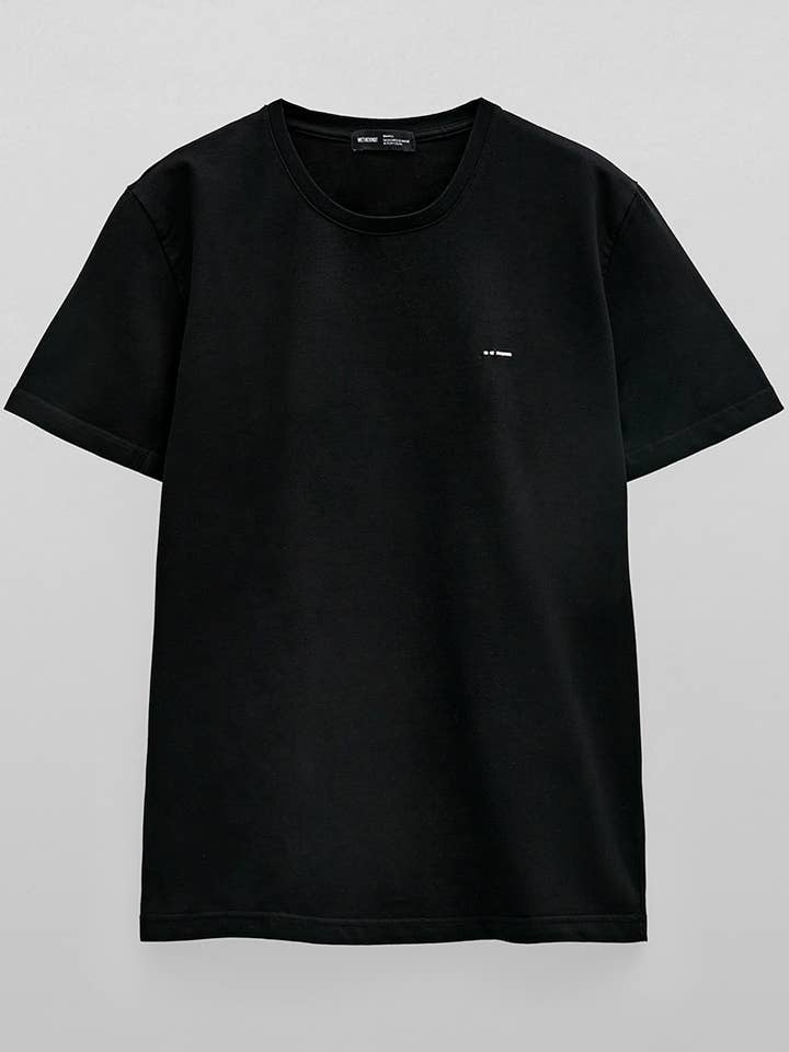 Essential t-shirt (black) — Organic cotton for wholesale by wetheknot