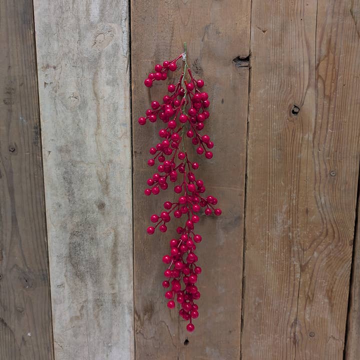 A.T. Imports - Wholesale Artificial Flowers - Red Berry Dripping Garland2
