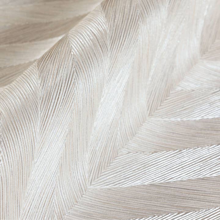 Walloro Luxury Embossed Wallpaper - Wholesale Wallpaper - Cream Shiny Chevron Wallpaper, Deep Embossed Luxury Shimmering Geometric Pattern Wall Paper