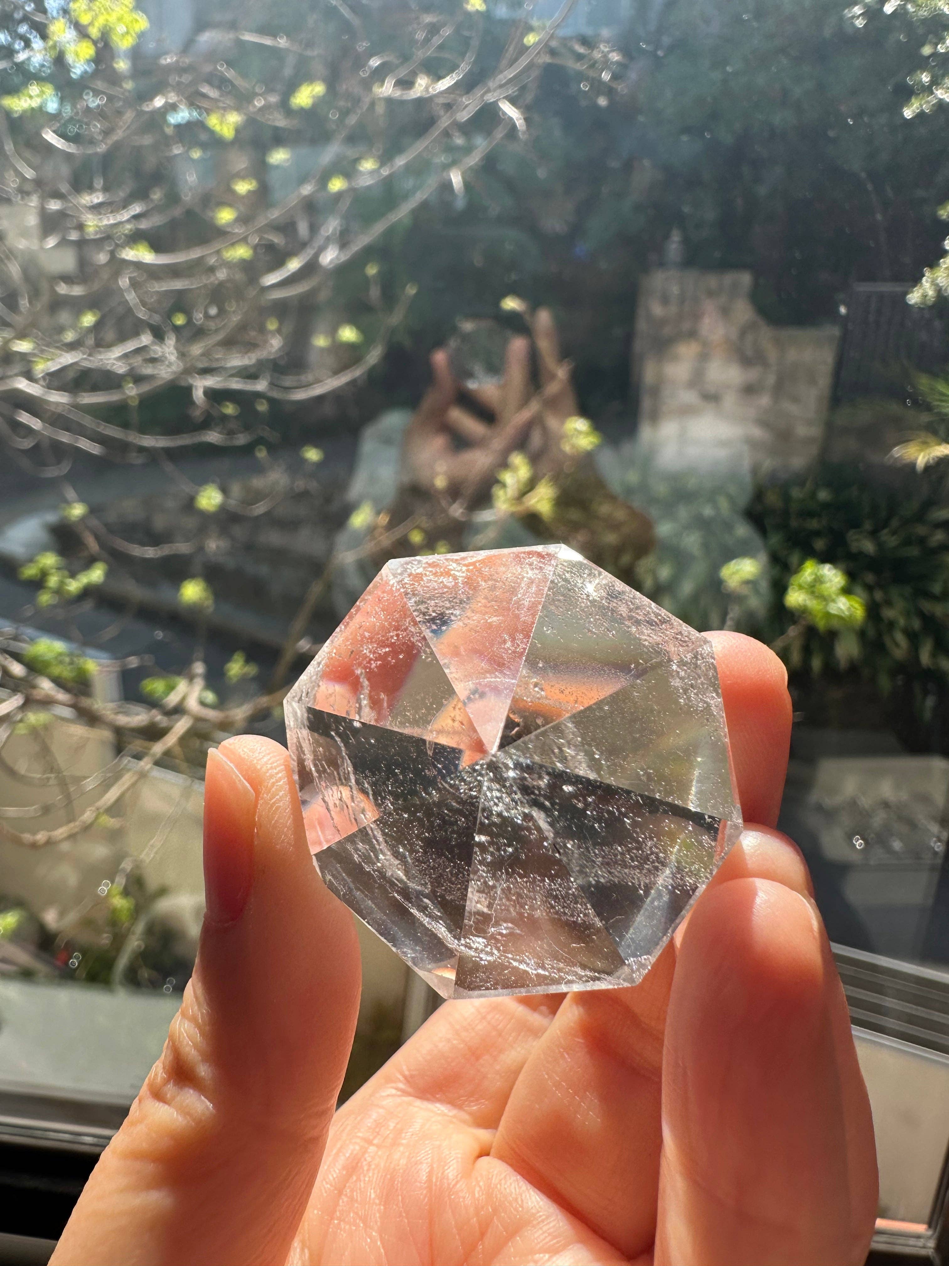 Moon Rituals - Wholesale Spiritual Stone/Crystal - Exquisite Clear Quartz Diamond 3–4cm – Natural Healing Crystal for Clarity, Energy & Christmas Crystal Gift9