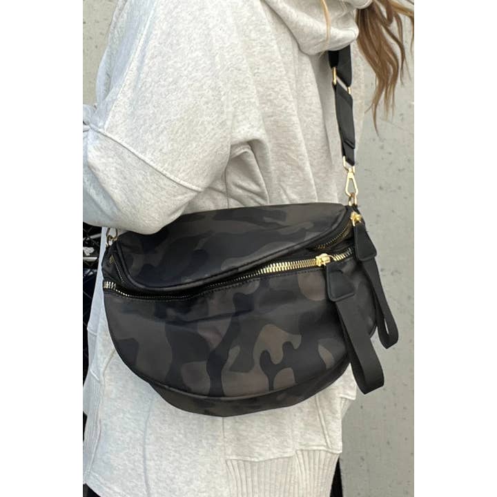 Little Daisy Closet - Wholesale Crossbody Bag - Women's - LDC Camouflage Gold Chain Strap Double Zipper Crossbody Bag5