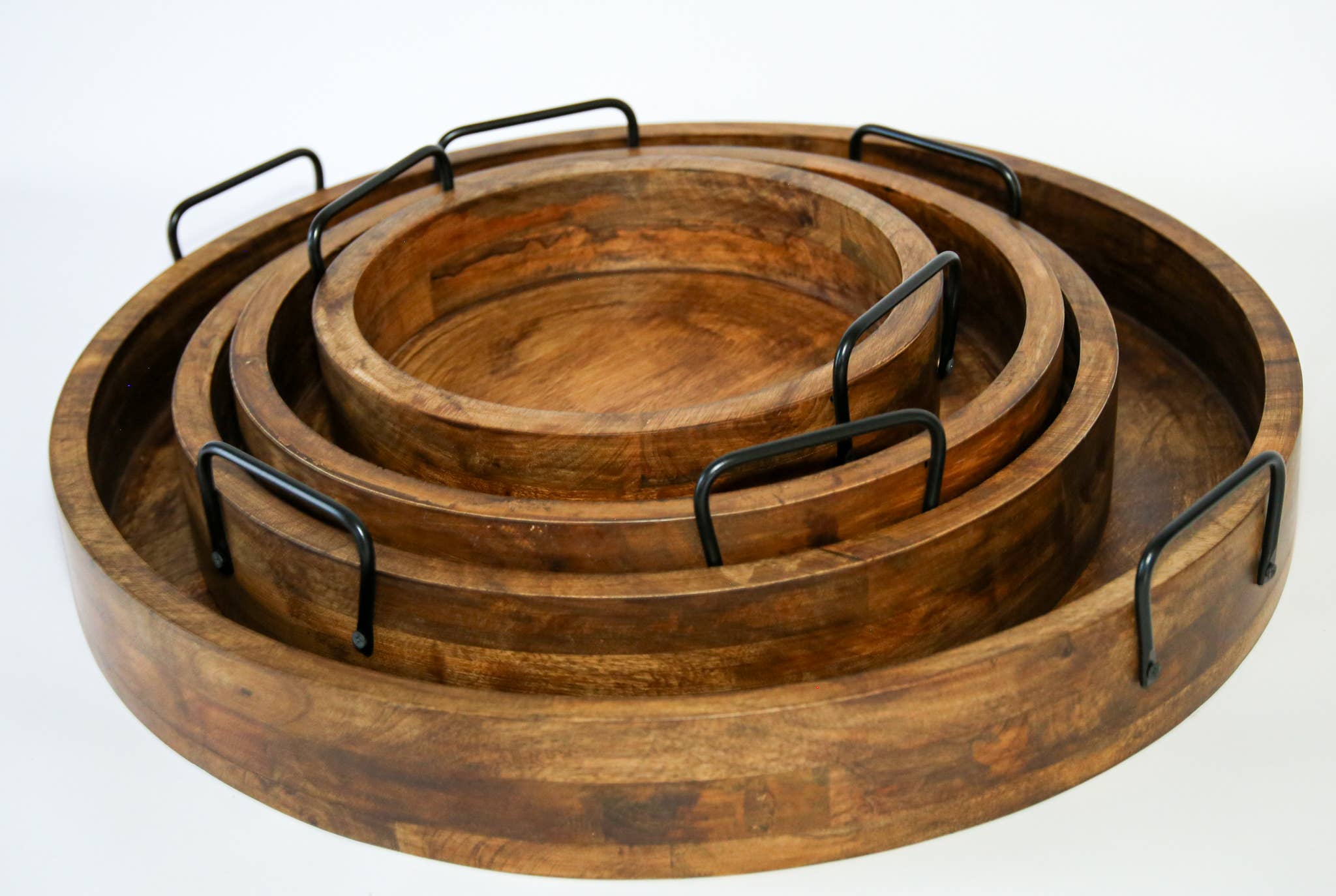 Forever Green Art – Engroshandel Serveringsbakke – Mango træ rundt serveringsbakke sæt af 4 – Natur & Valnød2