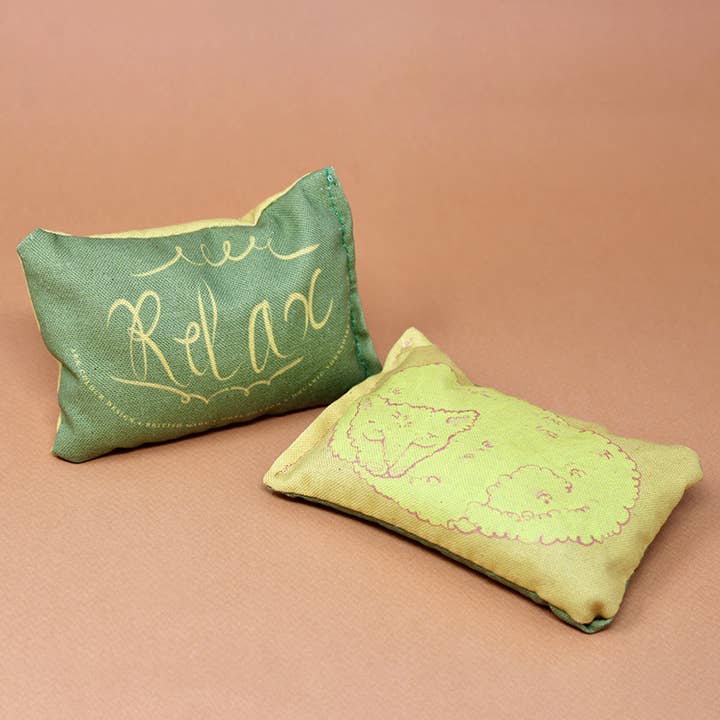 Ark Colour Design – wholesale Sachet – Sleeping Cat Lavender Bag - Yellow