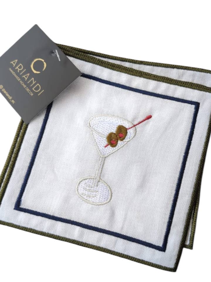 Ensemble de 4 serviettes à cocktail brodées Martini Twist pour la vente par ARIANDI