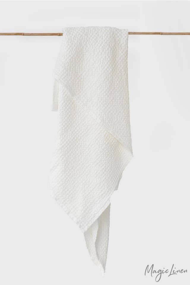MagicLinen (We handle U.S. import procedures for you) – wholesale Bath towel – Waffle bath towel in various colors1