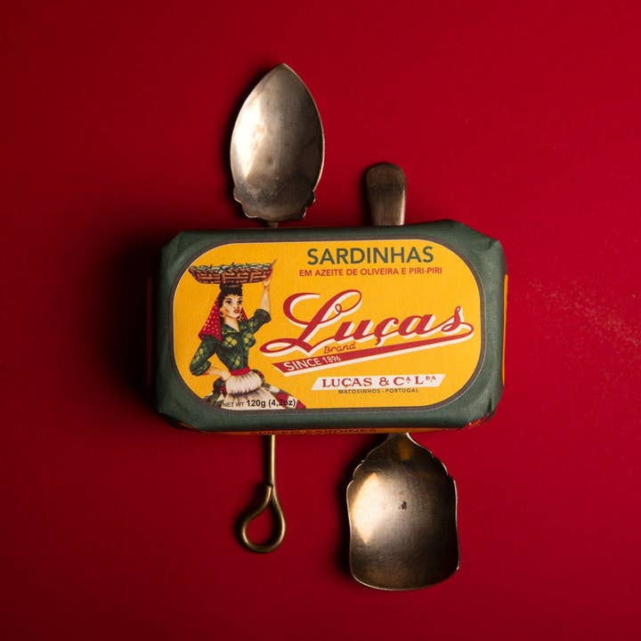 Portugalia Imports - Wholesale Tinned Fish - Luças Sardines in Olive Oil and Piri Piri1