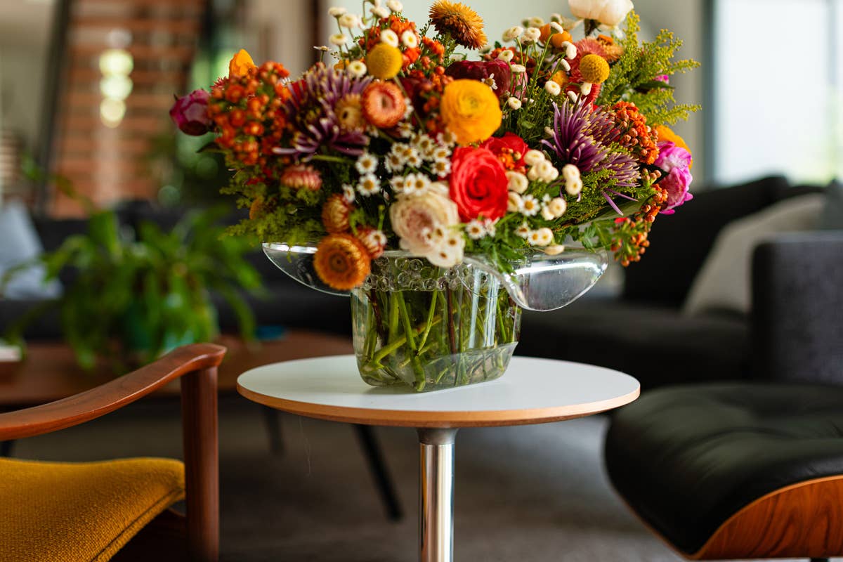 Huang Acrylic - Wholesale Decorative Tabletop Object - Large Cowboy Hat4