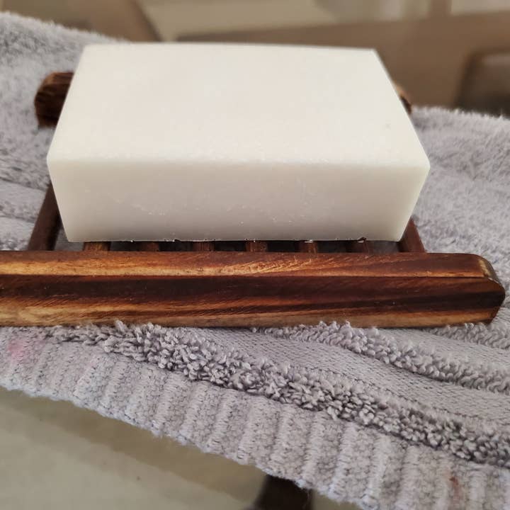 Wooden And Bamboo Soap Savers for wholesale by ElleTee's Essentials