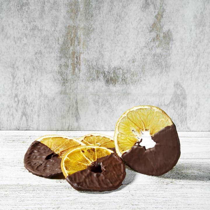 Dardimans California Crisps - Wholesale Chocolate Covered Sweets - Crispy Dark Chocolate Orange Slices | Snack Pack w/Tray-New!