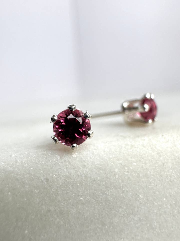 The Dainty - Garnet Studs for wholesale by Atelier Ayana