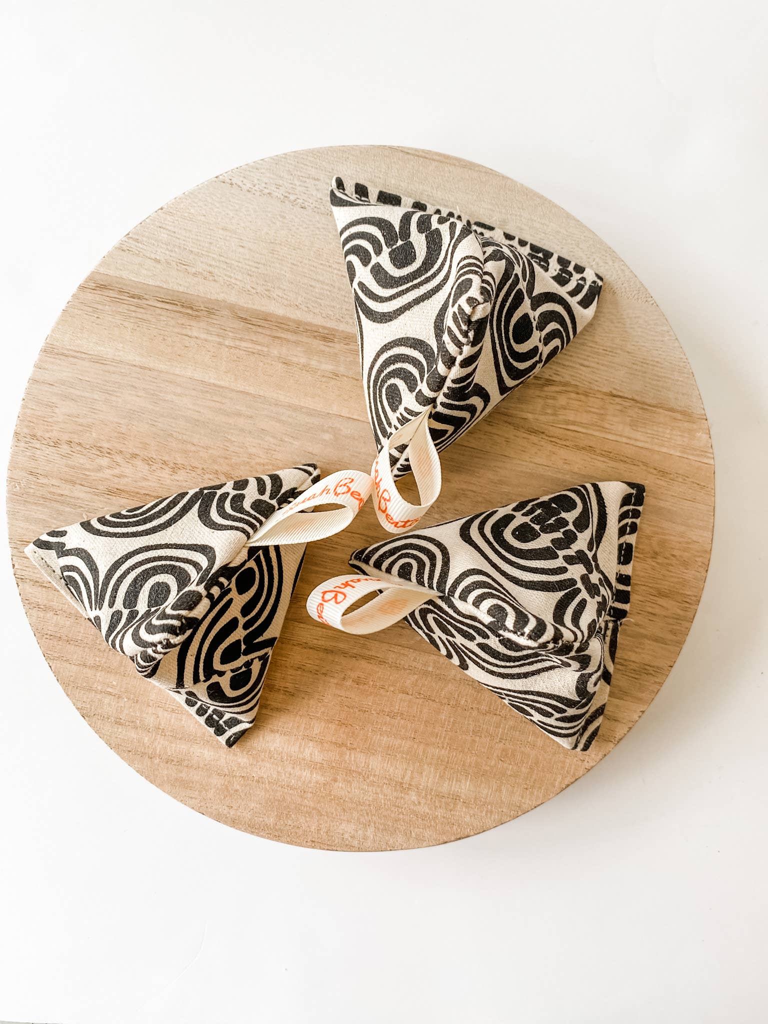 Sarah Bertochi - Handmade - Wholesale Sachet - Lavender Sachet - Circles0