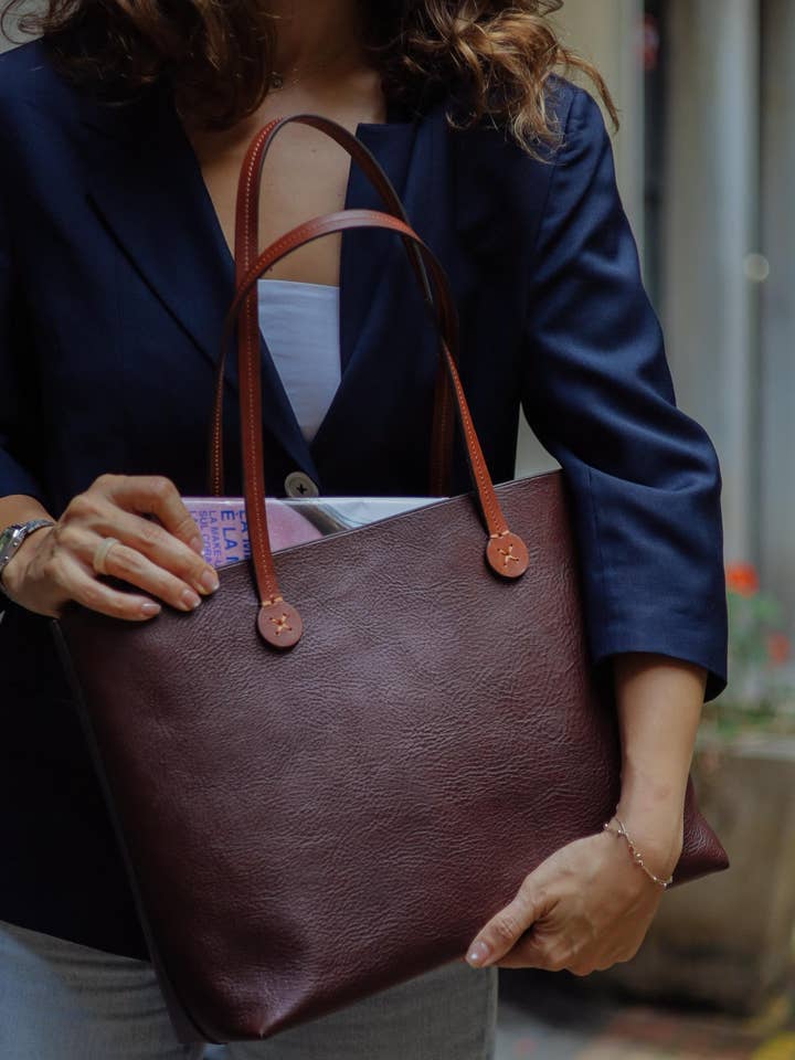 Axelväskan för wholesale av Aigin Milano