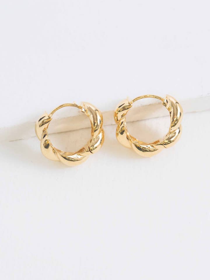Twist Huggie Hoop Earrings | Gold for wholesale by Lovoda