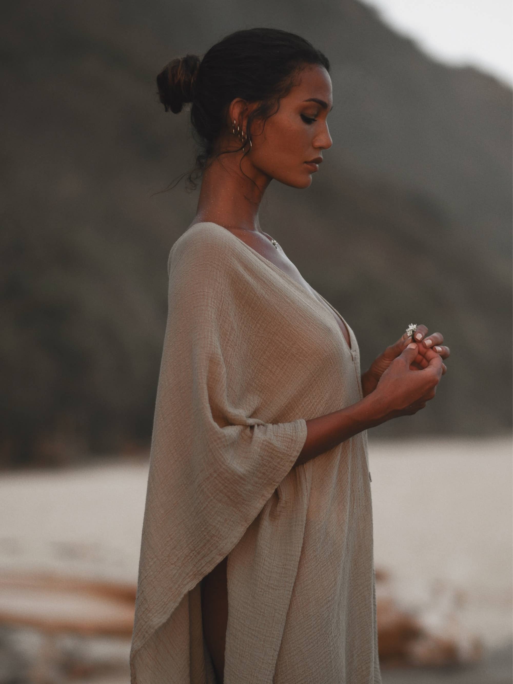 Ava Kimono - Khaki Green for wholesale on Faire1