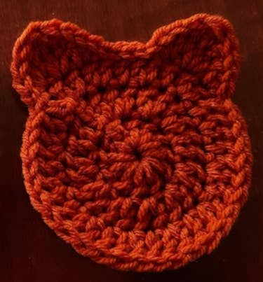 Clover Garden Crafts - Wholesale Coasters - Crochet Cat Head Coasters2