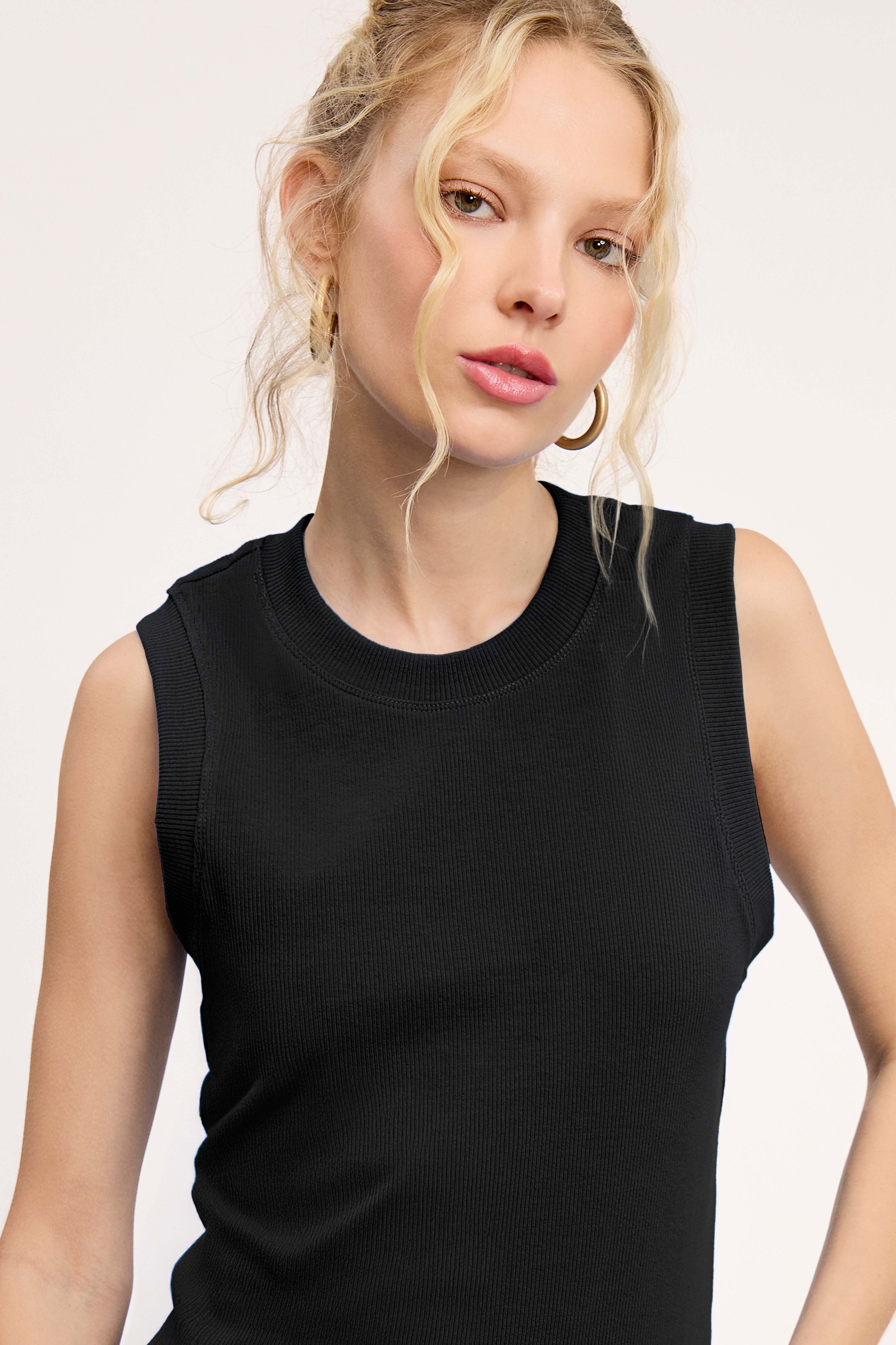 La Miel - Wholesale Tank Top - Women's - HUT7340-Stretchy Basic Ribbed Sleeveless Crew Neck Top11