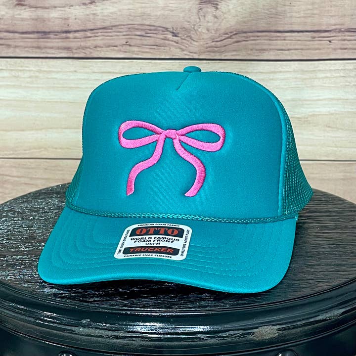 LC Elizabeth - Vente Casquette de camionneur – femme - Coquette Bow | LC Elizabeth Original | Casquette de camionneur brodée5