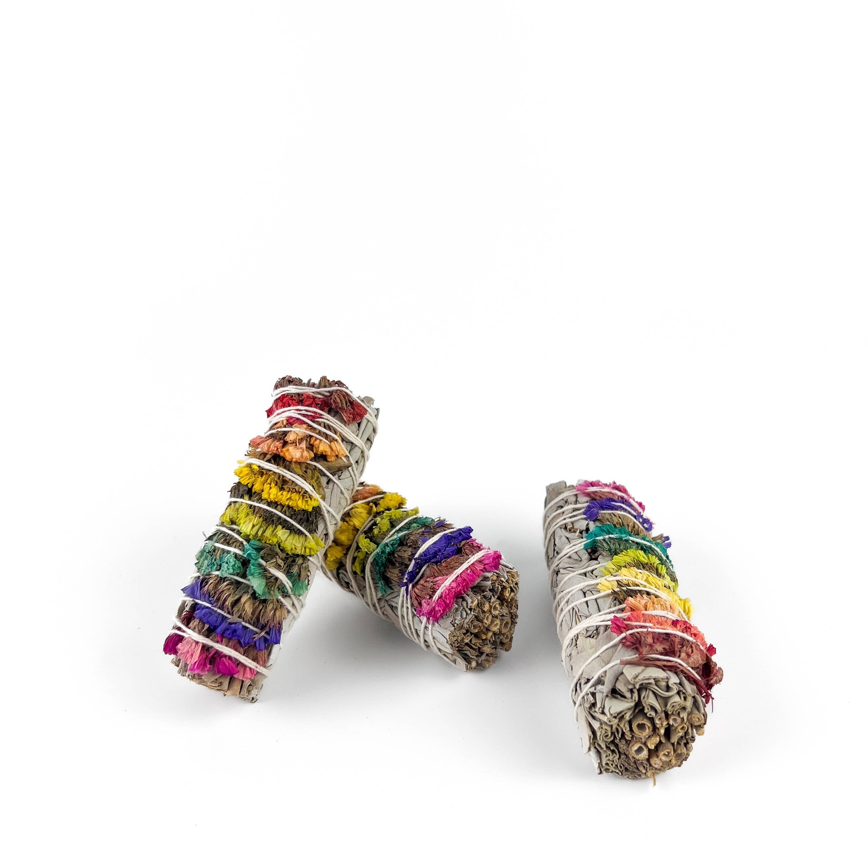 GREENROOTS USA LLC - Wholesale Sage Bundle - 7 Chakra Sinuata Flower White Sage 4" Organic Grown In Cali10