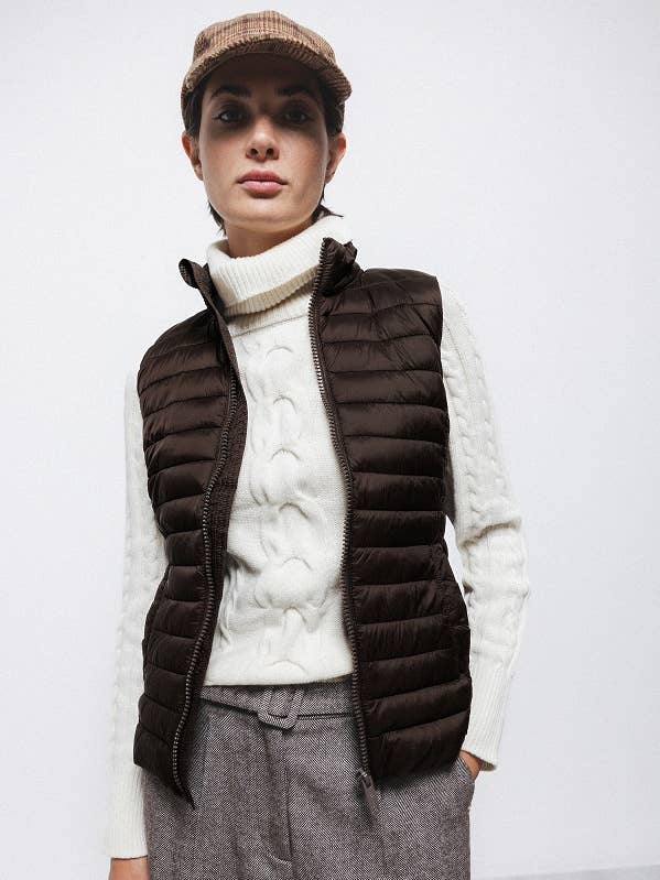 Lanidor - Wholesale Outerwear Vest - Women's - Plain Quilted Vest (423542-22)0