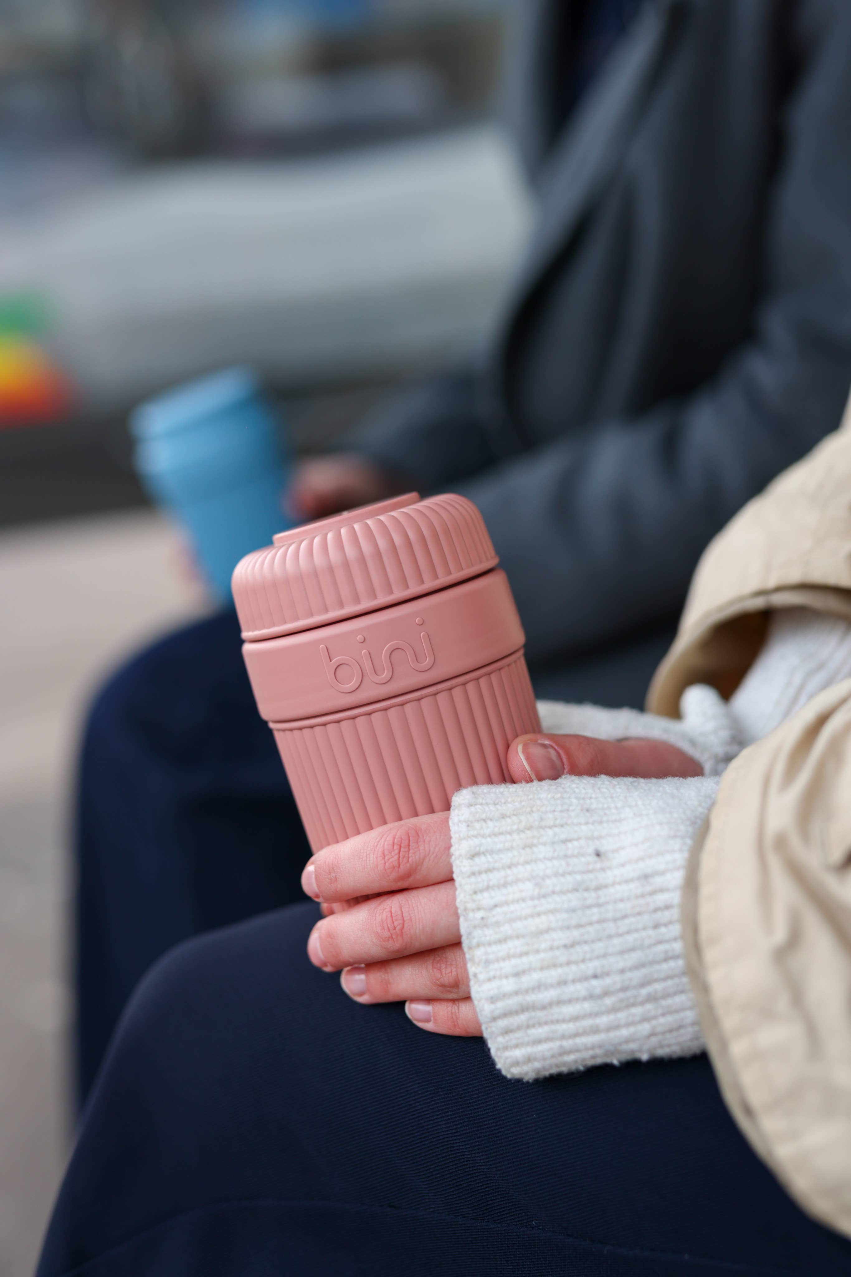 Bini – copos e garrafas térmicas por atacado – Bini Mug blush – copo reutilizável em material bio-based1