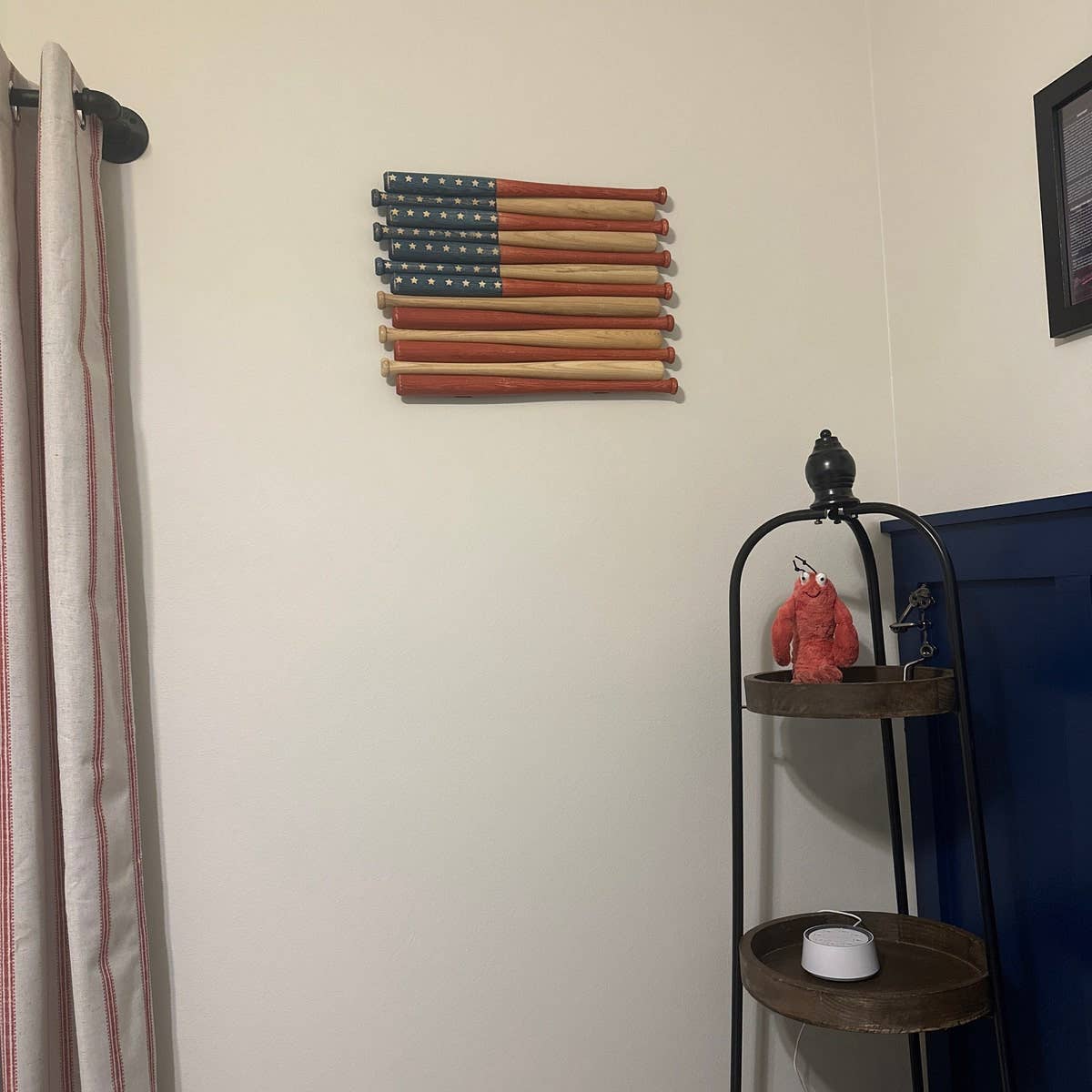 Heirloom Graphics & Custom Woodworking - Wholesale Sign - 3D Baseball Bat Flag8